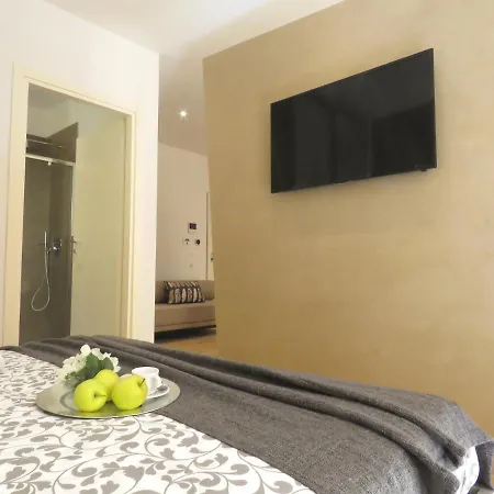 Ariosti Apartment *